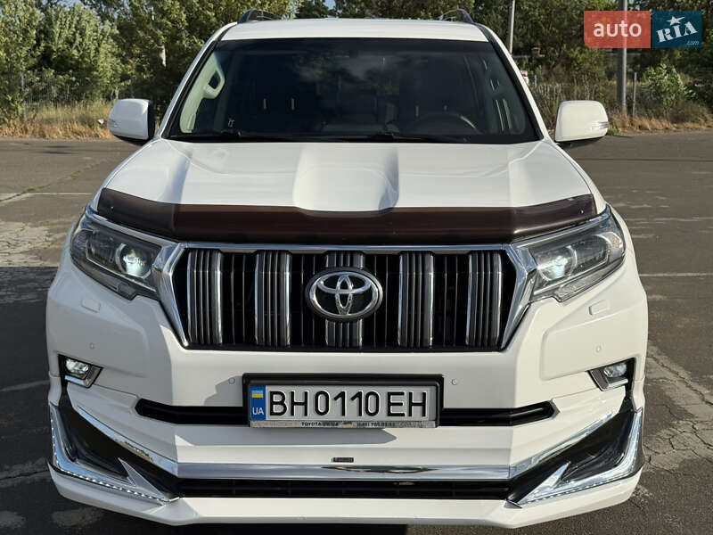 Toyota Land cruiser prado (2019)