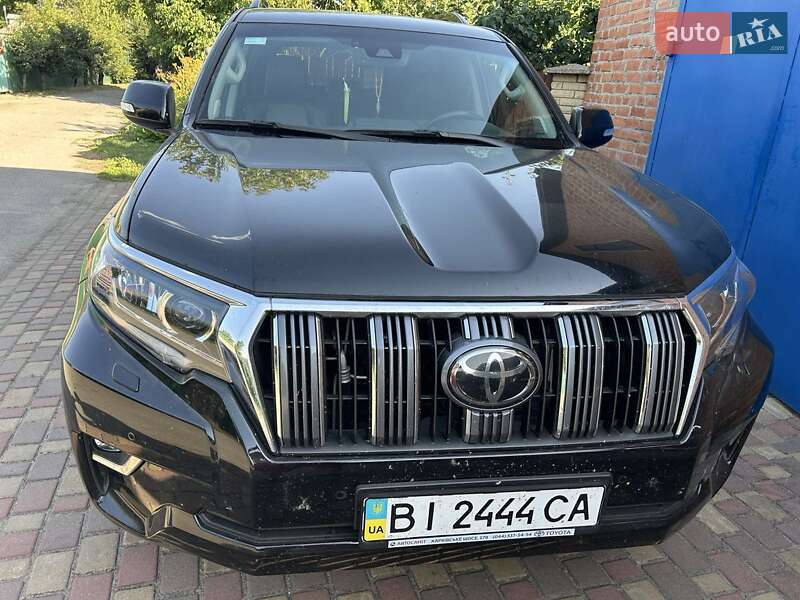 Toyota Land cruiser prado (2018)