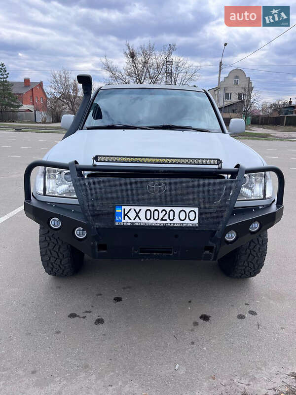 Toyota Land cruiser (1999)