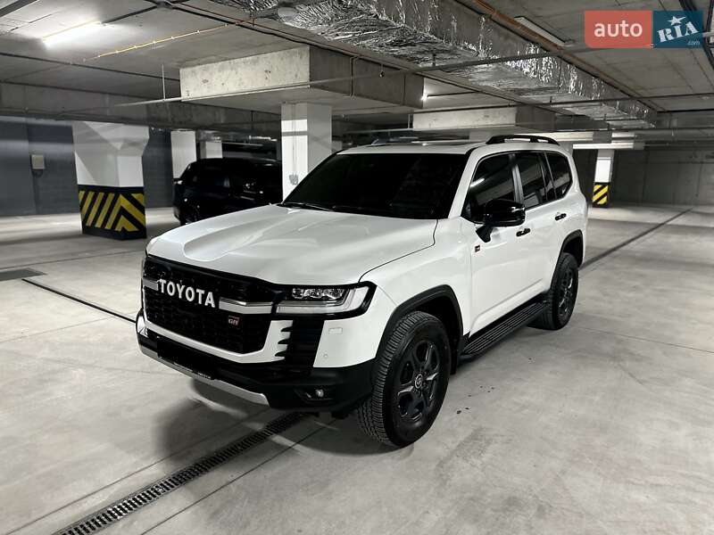 Toyota Land cruiser (2022)