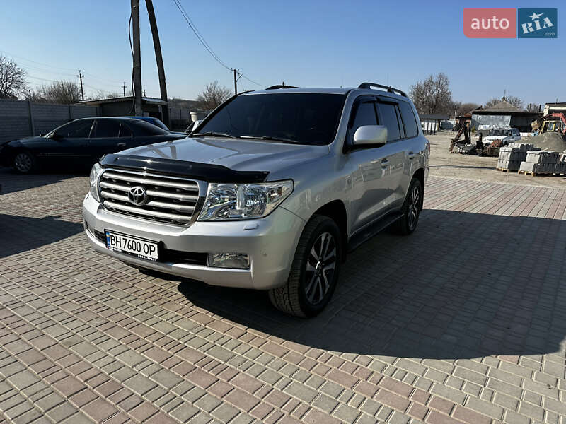 Toyota Land cruiser (2010)