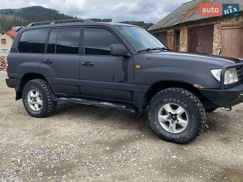 Toyota Land cruiser (2003)