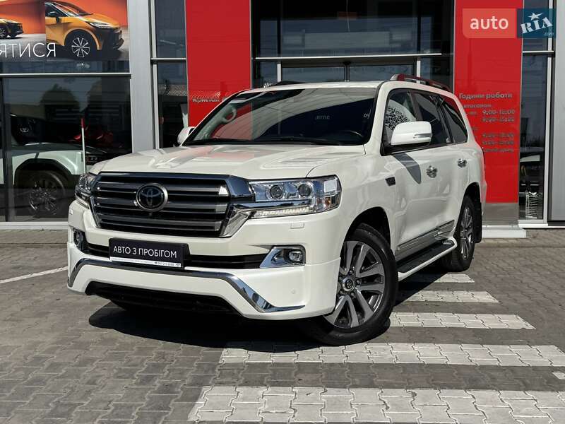 Toyota Land cruiser (2018)