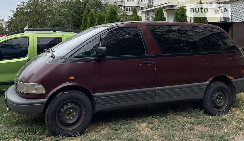 Toyota Previa (1996)
