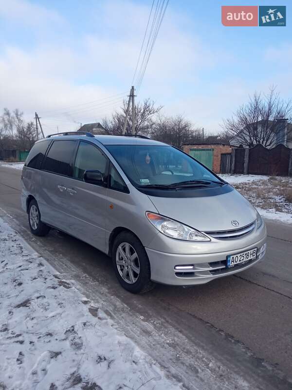 Toyota Previa (2002)