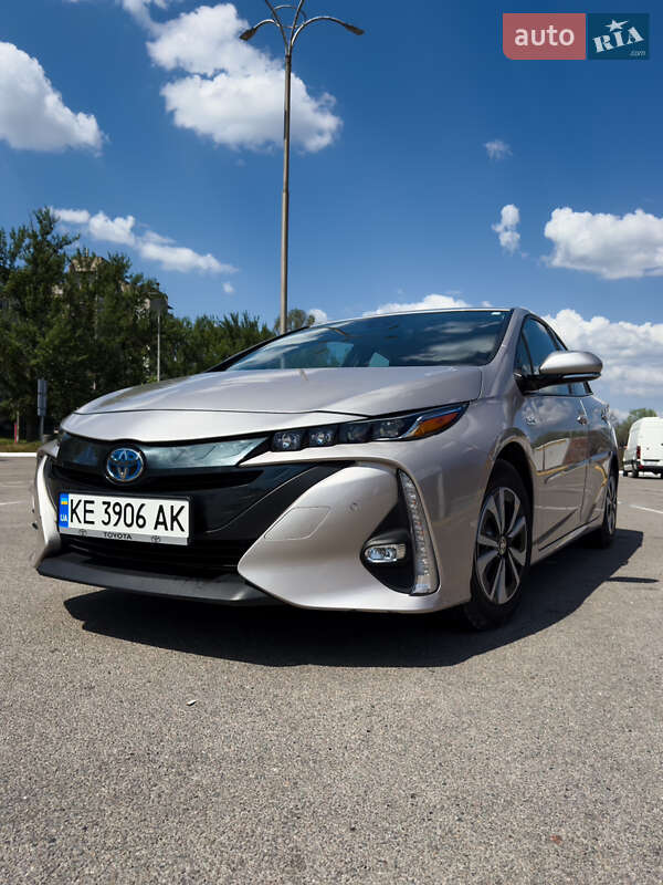 Toyota Prius (2017)