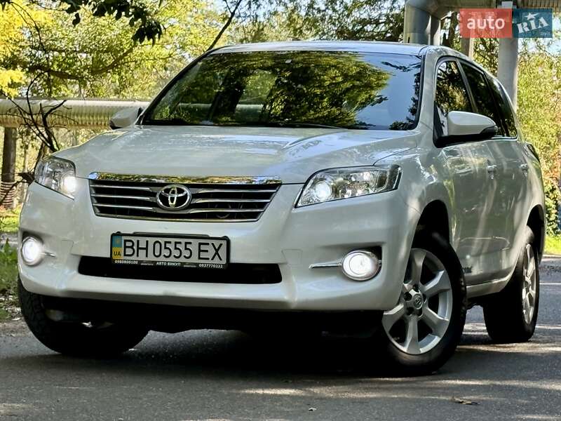 Toyota Rav4 ev (2014)