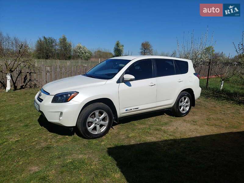 Toyota Rav4 ev (2014)