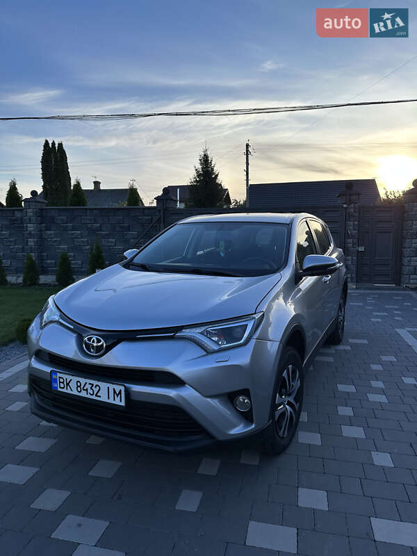 Toyota Rav4 (2017)