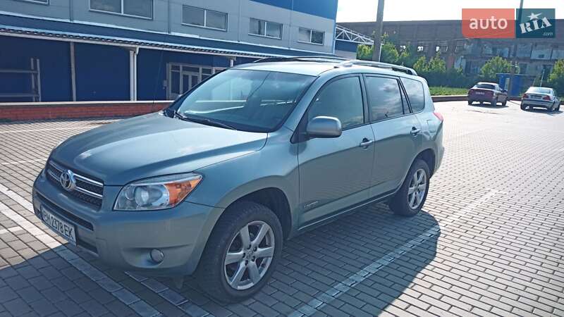 Toyota Rav4 (2006)