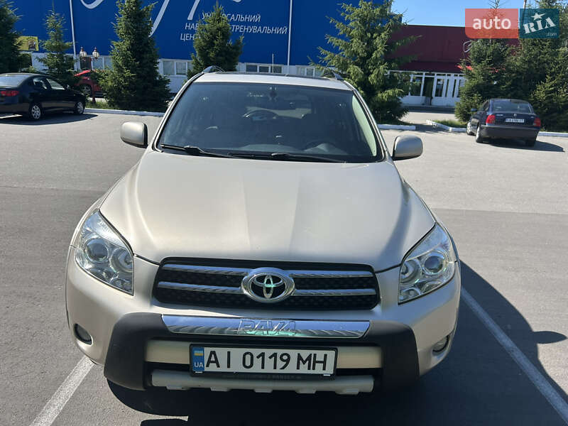 Toyota Rav4 (2007)