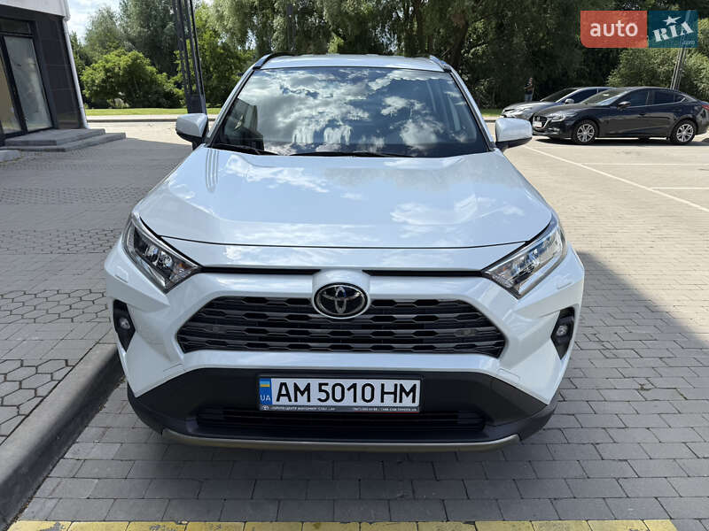 Toyota Rav4 (2023)