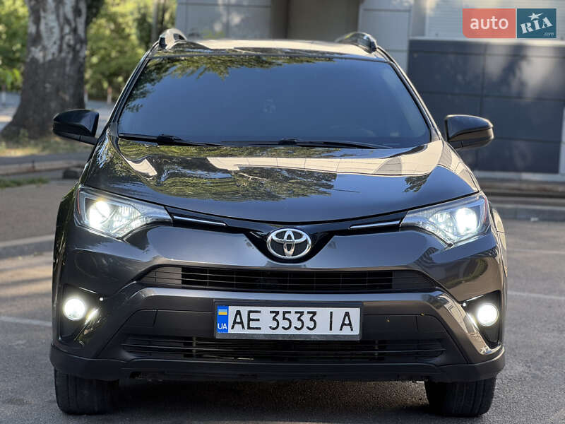 Toyota Rav4 (2016)