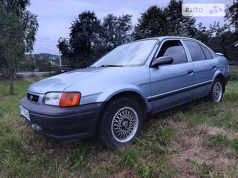 Toyota Tercel (1997)