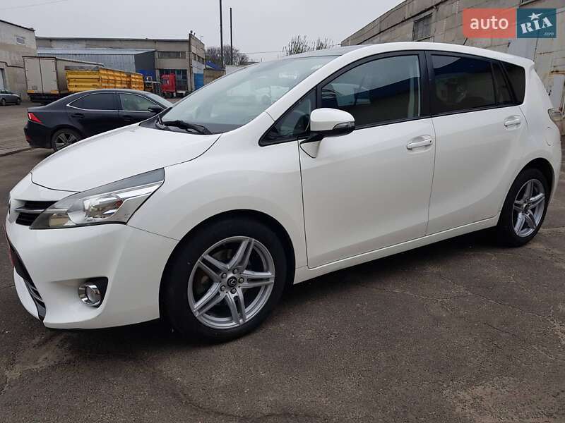 Toyota Verso (2014)