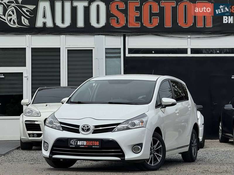 Toyota Verso (2013)