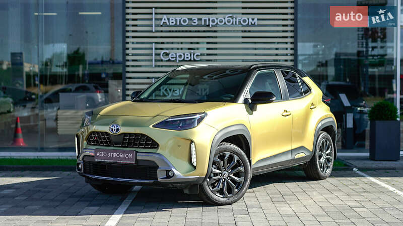 Toyota Yaris cross (2024)