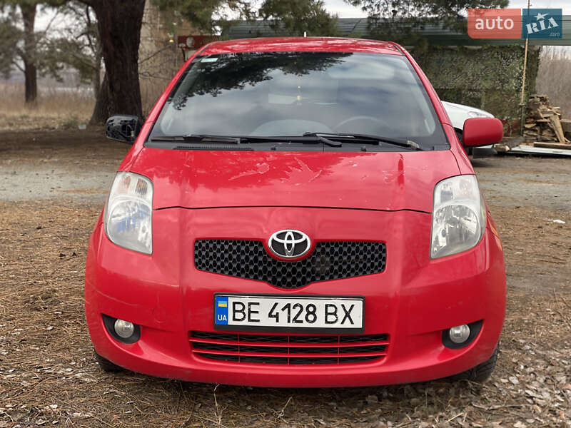 Toyota Yaris (2006)