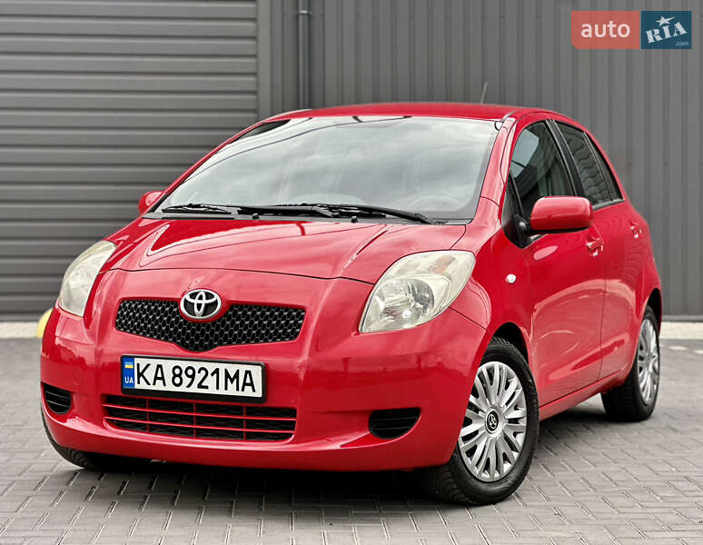 Toyota Yaris (2006)