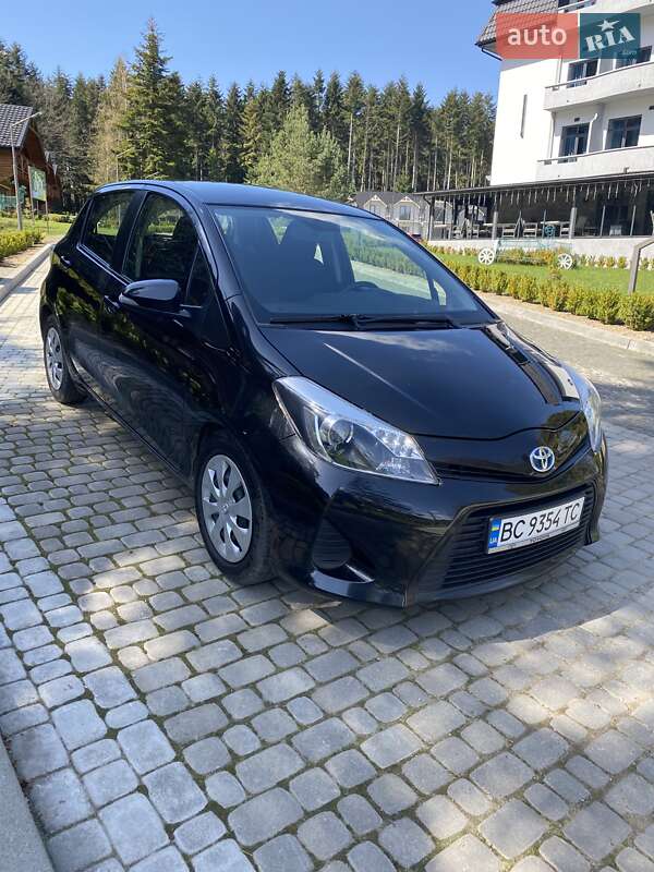 Toyota Yaris (2014)