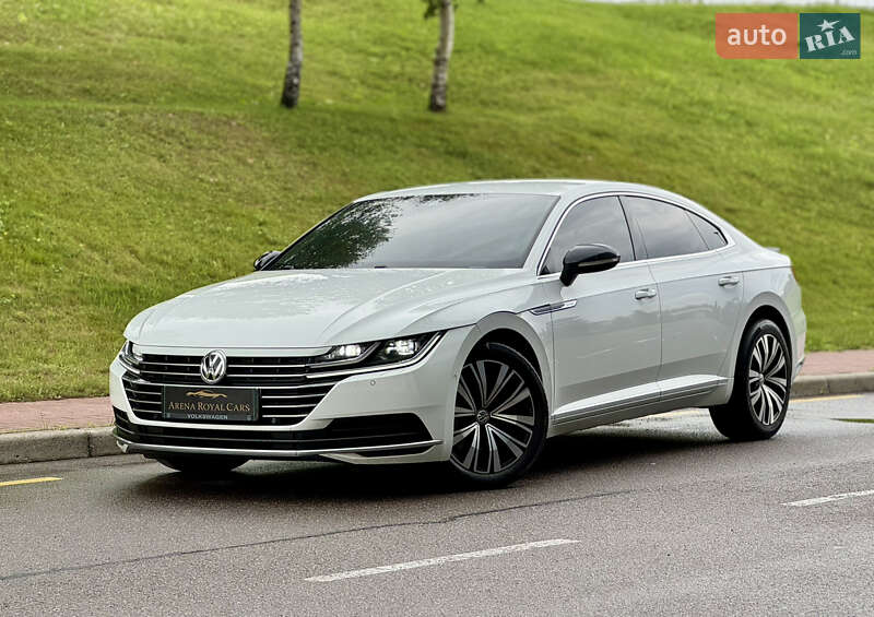 Volkswagen Arteon (2017)