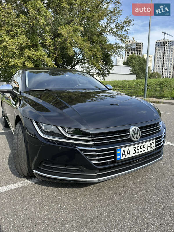 Volkswagen Arteon (2017)