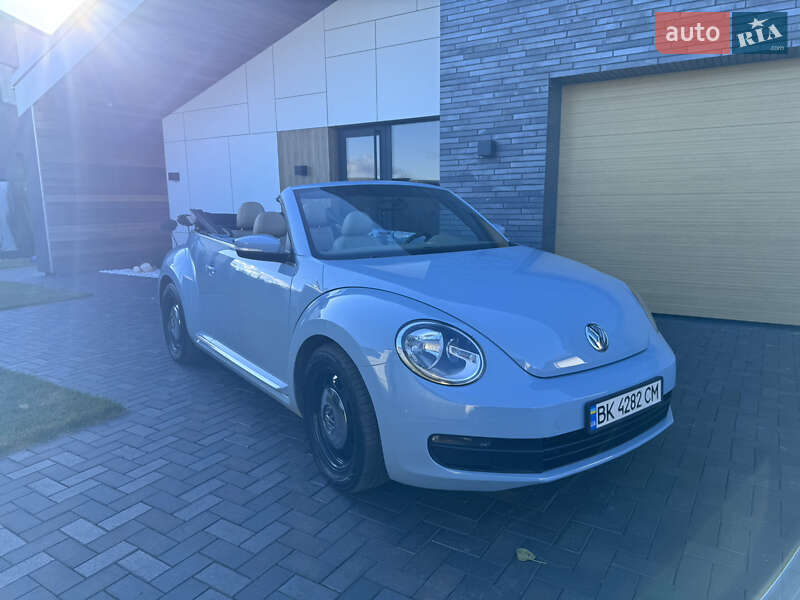 Volkswagen Beetle (2014)