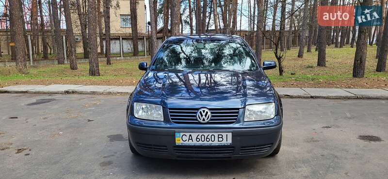 Volkswagen Bora (2004)