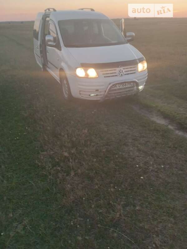 Volkswagen Caddy (2007)