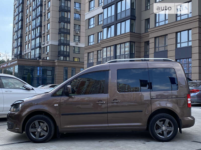 Volkswagen Caddy (2013)