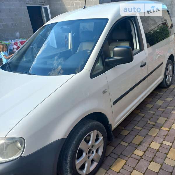 Volkswagen Caddy (2006)