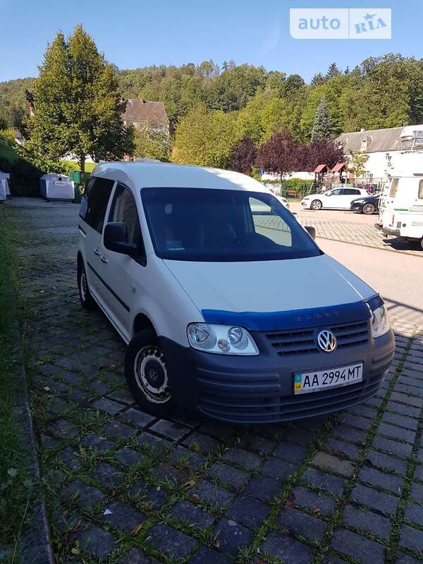 Volkswagen Caddy (2005)