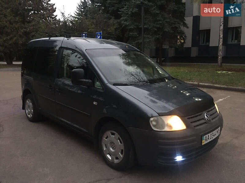 Volkswagen Caddy (2005)