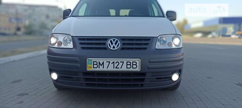 Volkswagen Caddy (2010)