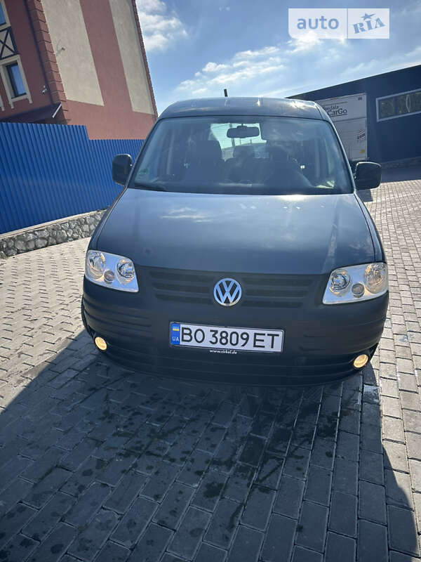 Volkswagen Caddy (2009)