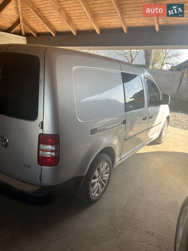 Volkswagen Caddy (2012)