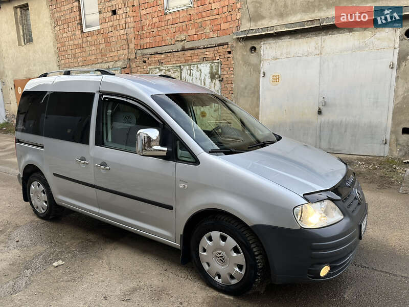 Volkswagen Caddy (2005)