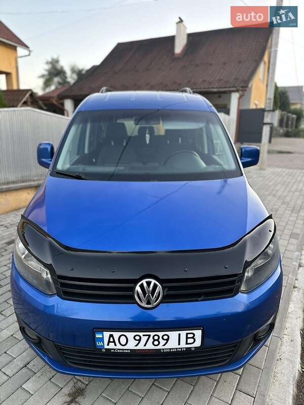 Volkswagen Caddy (2011)