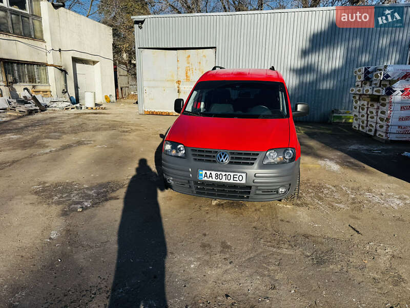 Volkswagen Caddy (2008)