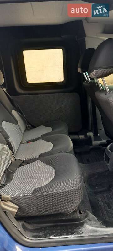 Volkswagen Caddy (2011)