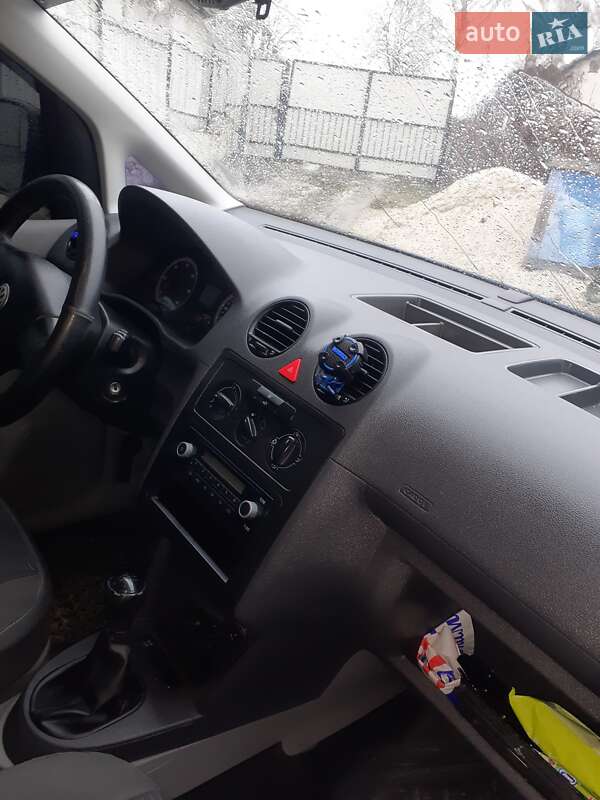 Volkswagen Caddy (2008)