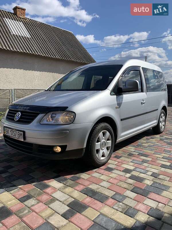 Volkswagen Caddy (2010)