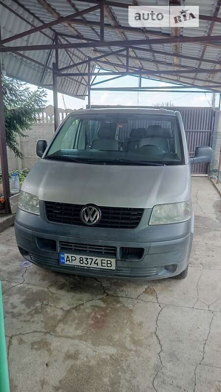 Volkswagen Caravelle (2008)