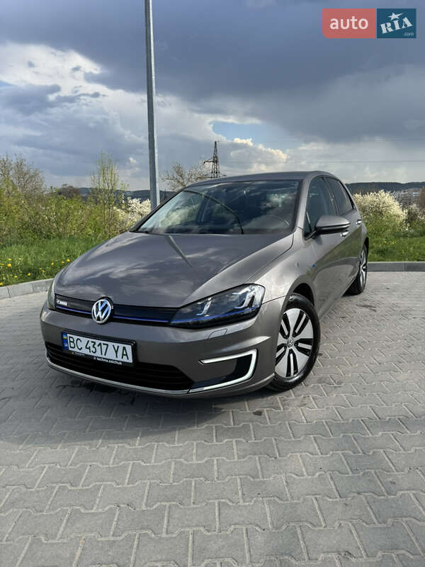 Volkswagen E-golf (2016)