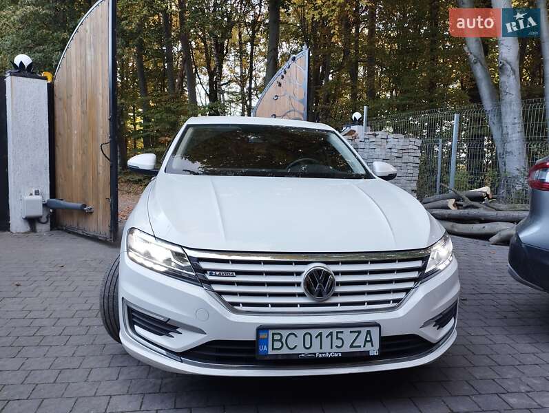 Volkswagen E-lavida (2021)