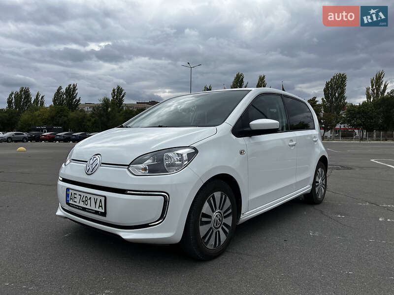 Volkswagen E-up (2015)