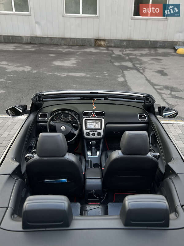 Volkswagen Eos (2008)