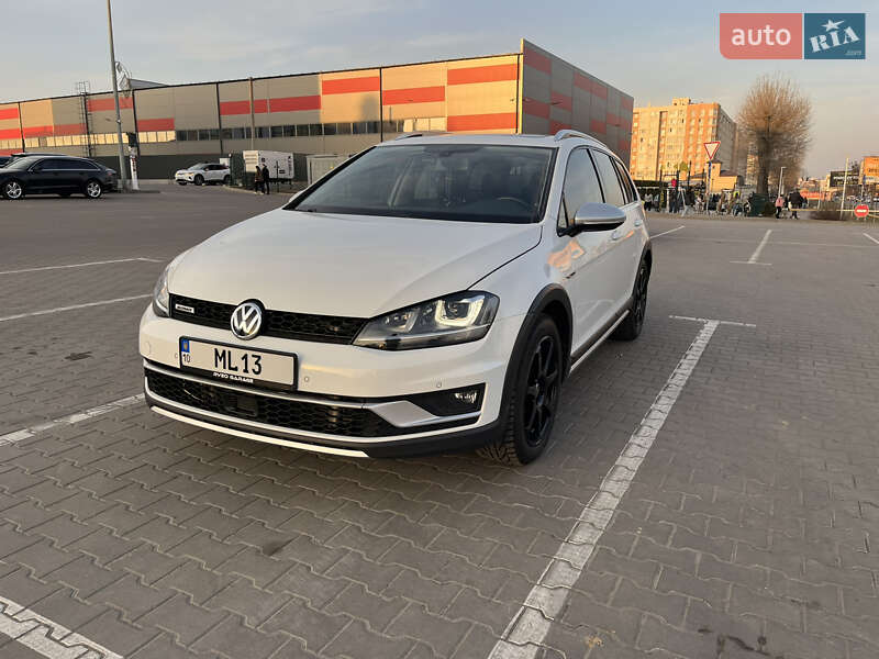 Volkswagen Golf alltrack (2016)