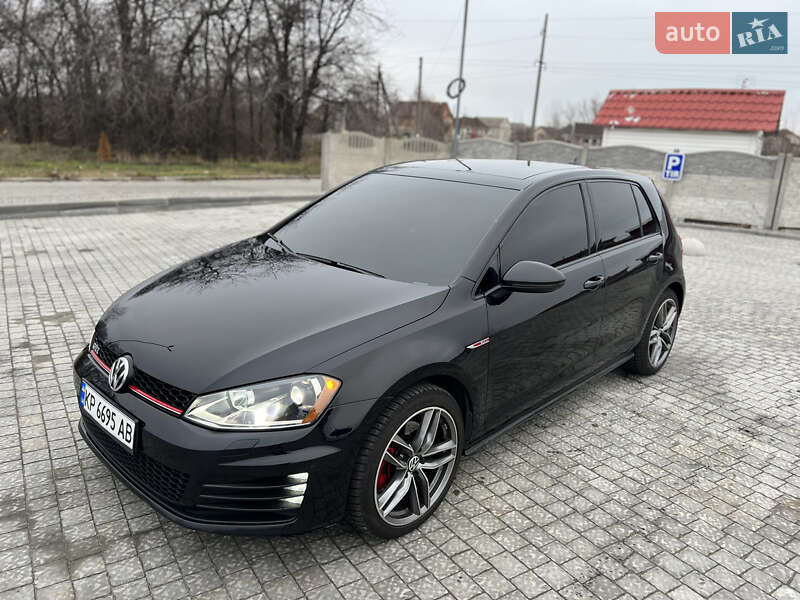 Volkswagen Golf gti (2014)