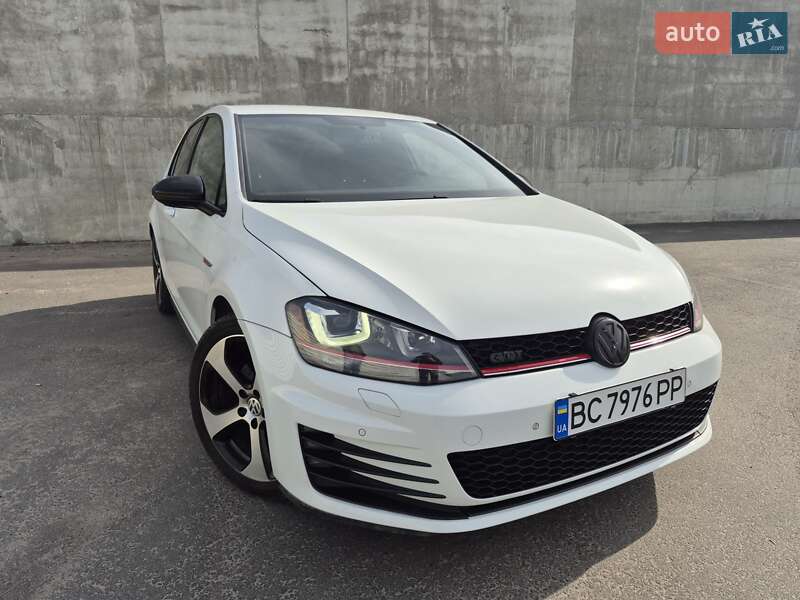 Volkswagen Golf gti (2015)
